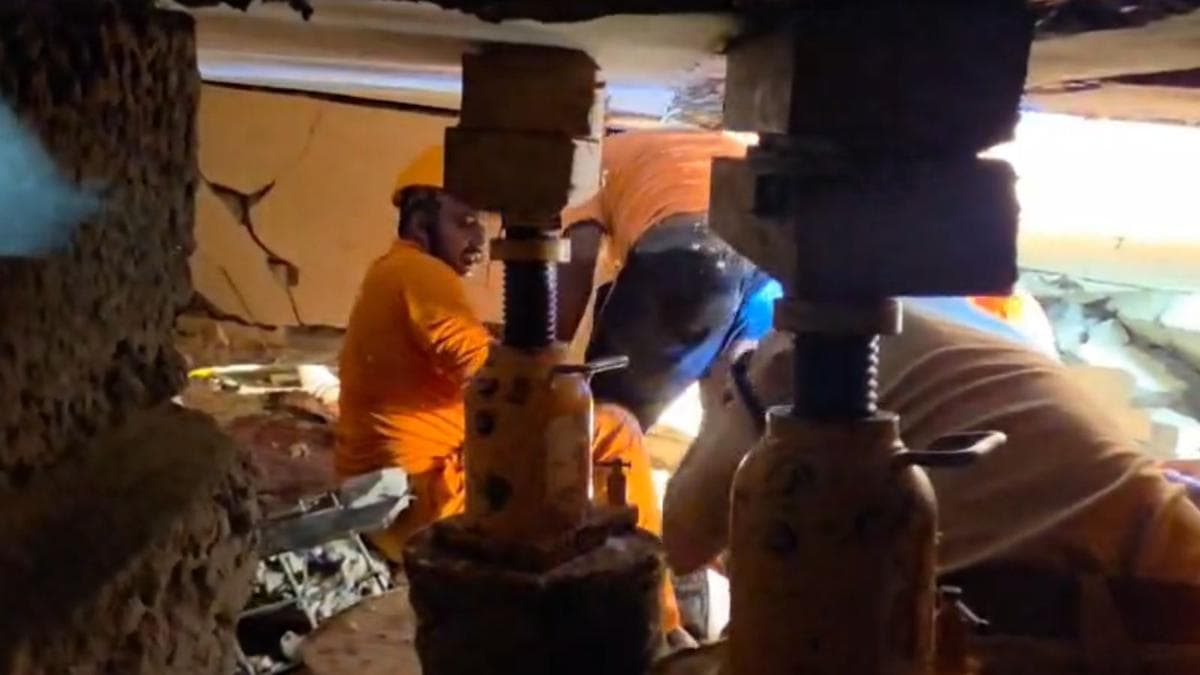 Idukki mudslip claims life of breadwinner; wife injured