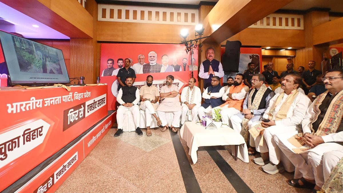 PM Modi urges citizens to celebrate 150 years of Vande Mataram